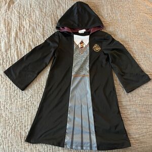H&M Hermione Harry Potter Robe Dress Hooded Size 6-7 Years Wizarding World Unive